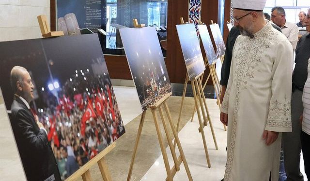 MÜSDAV’ın 15 Temmuz Sergisi Açıldı: Başkan Erbaş Gençlere Seslendi