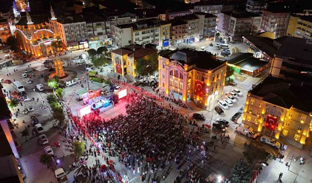 Aksaray’da 15 Temmuz ilk günkü birlik ve beraberlikle anıldı