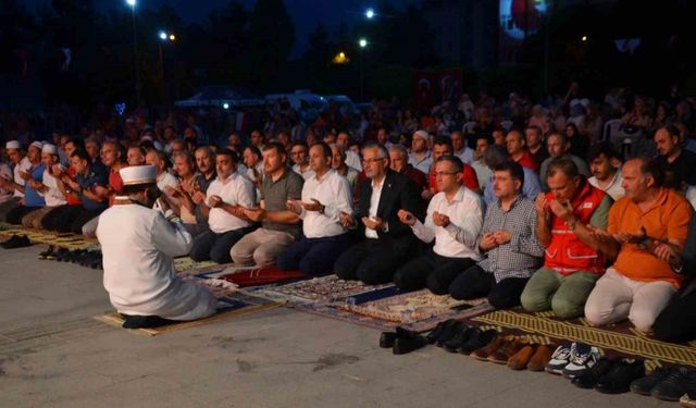 Bafra’da "Demokrasi ve Milli Birlik Günü"