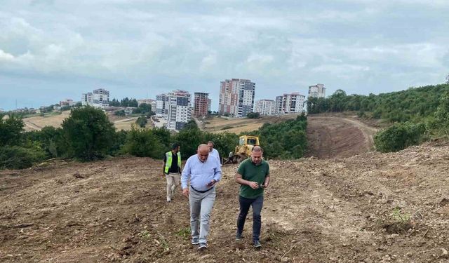 Başkan Sandıkçı: “Ulaşım ağımızı yeni yollarla güçlendiriyoruz”