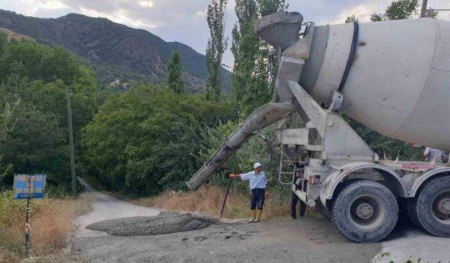 Bayat’ta bahçe yolları sorunu çözüldü