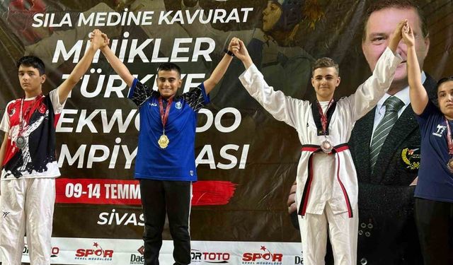 Kayserili Emir Haktan Aktepe Türkiye Minikler Taekwondo Şampiyonası’nda İkinci Oldu