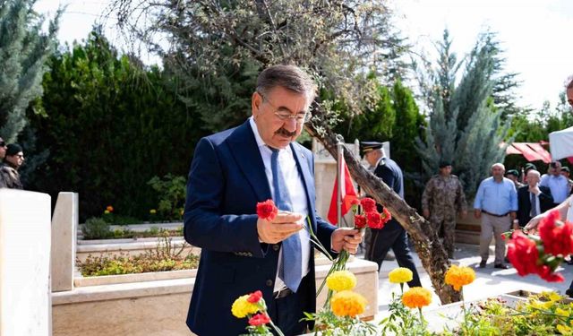 Gölbaşı’nda 15 Temmuz şehitleri dualarla anıldı