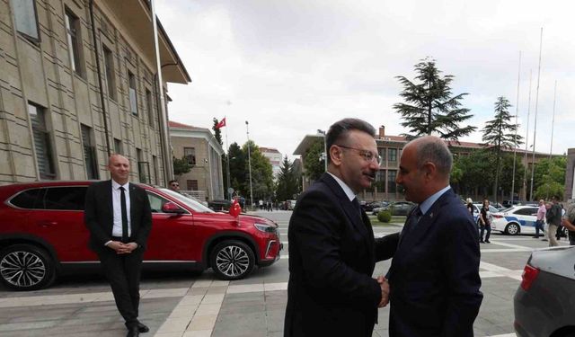 İçişleri Bakan Yardımcısı Mehmet Aktaş Vali Hüseyin Aksoy’u ziyaret etti