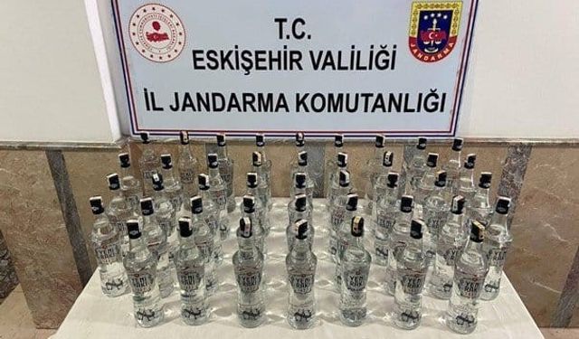 Jandarma ekipleri 43 litre sahte içki ele geçirdi