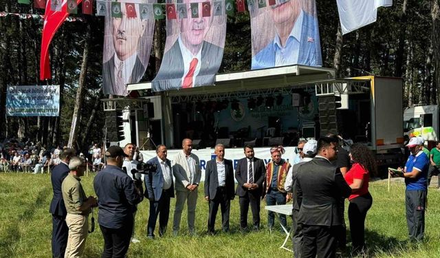 Kahramankazan Belediye Başkanı Çırpanoğlu, Aluçdağı Güreş Festivali’ne katıldı