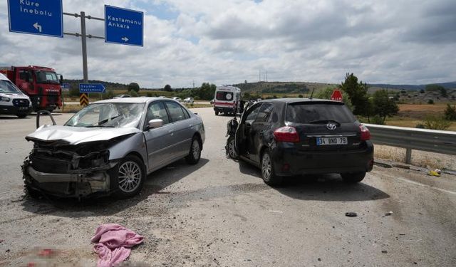 Kastamonu’da zincirleme trafik kazası: 1’i ağır, 2’si çocuk 12 yaralı