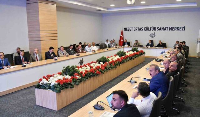 Kırşehir’de, 132 bütçenin tutarı 17 milyar 80 milyon lira