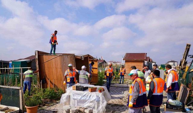 Kuvvetli rüzgarda zarar gören kulübelerde tadilat başladı