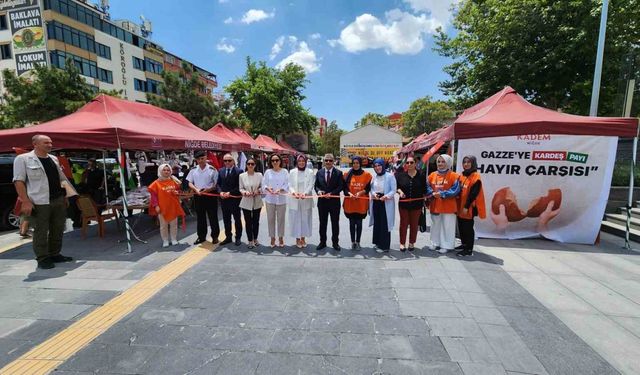 Niğdeli kadınlar Gazze için hayır panayırı açtı