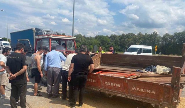 Samsun’da traktör ile otomobil çapıştı: 3 yaralı