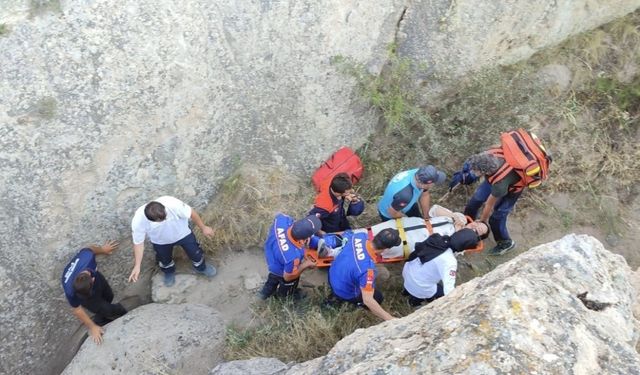 Kayseri’de Soğanlı Vadisi’nde Yaralanan İtalyan Turist Kurtarıldı