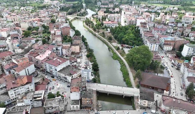 Terme Çayı ıslahında fore kazıklar tamam