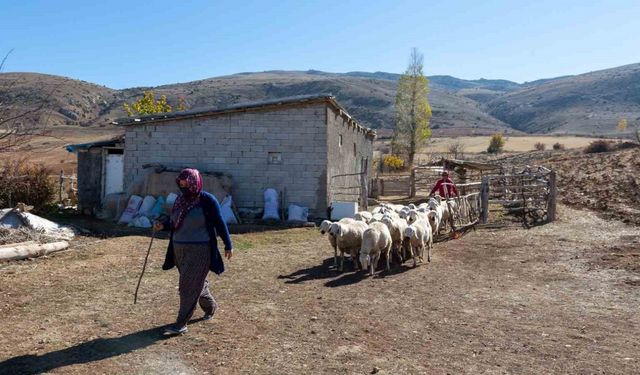 Başkan Büyükkılıç’tan 9 bin 788 besicinin su faturasına 16 milyon TL’lik destek