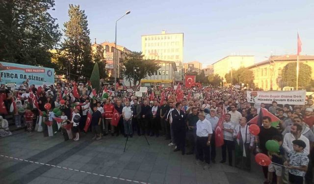 Çorum’da "İsrail’i telin Gazze’ye destek" mitingi