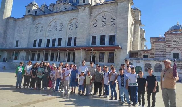 Karapınar’da Kur’an Kursu öğrencilere İstanbul gezi hediyesi