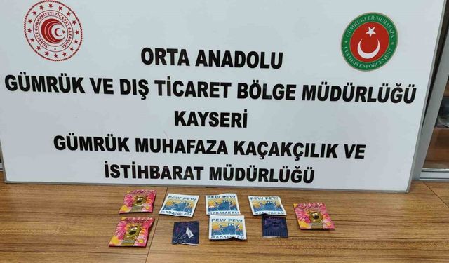 Kargoyla gönderilen uyuşturucu alıcısına ulaşmadan yakalandı