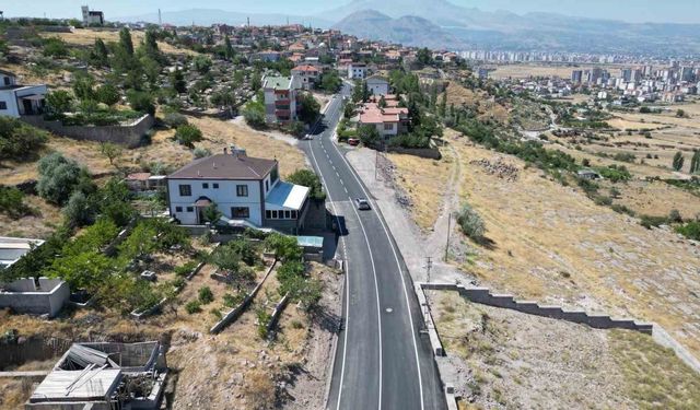 Melikgazi Belediyesi Mimarsinan Mahallesi’ne yeni yollar kazandırdı