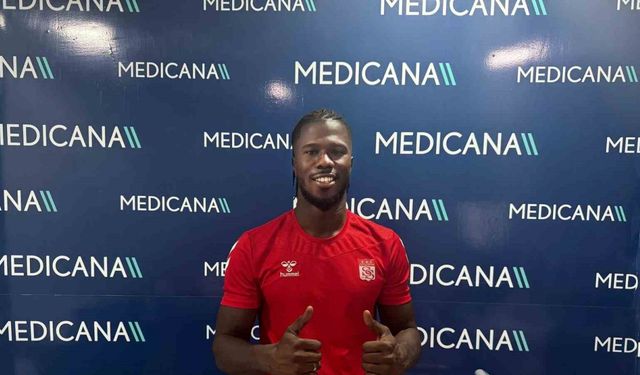 Sivasspor’un yeni transferi Keita Balde sağlık kontrolünden geçti