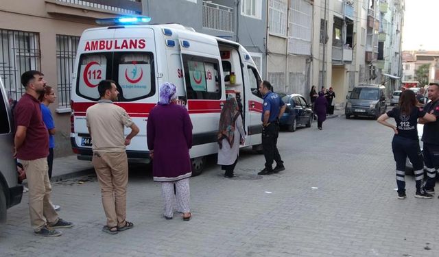 Malatya'da acı olay: Genç kız elektrik süpürgesi kablosu ile hayatına son verdi