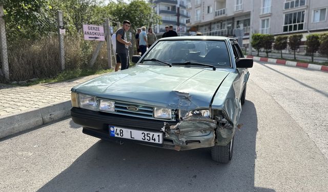 Gerze ilçesinde otomobille çarpışan motosikletin sürücüsü yaralandı