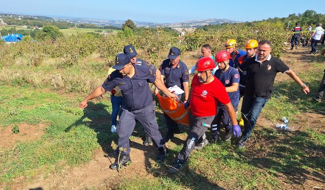 GÜNCELLEME 2 - Samsun'da kuyu açarken toprak altında kalan 2 kişi öldü