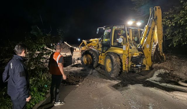 GÜNCELLEME - Trabzon'da sağanak etkili oldu