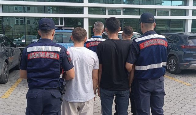 Samsun'da aranan firari 3 hükümlü saklandıkları evde yakalandı