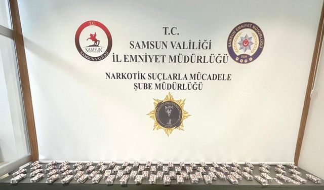 Samsun'da boş araziye bırakılan koli içinde uyuşturucu bulundu