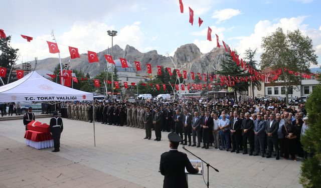 Şehit Jandarma Uzman Onbaşı Doğan Kızılateş'in  cenazesi toprağa verildi