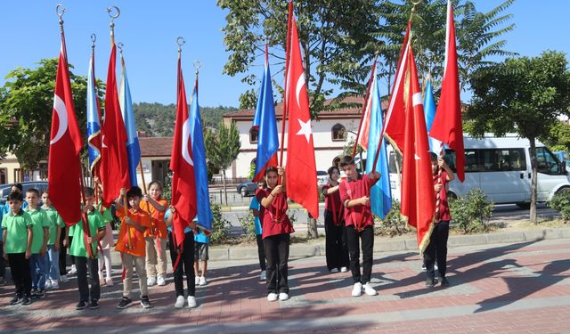 Taşova’da İlköğretim Haftası kutlandı