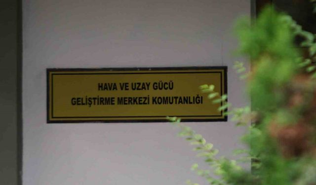 Hava Pilot Albay Alper Gezeravcı Uzay Komutanlığı’na Atandı: Detaylar Burada!