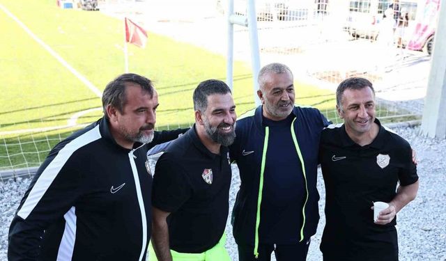 Arda Turan’dan Yüksek İrtifa Kamp Merkezi’ne övgü dolu sözler