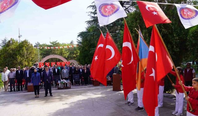 Başkan Ataç, Mahmudiye’nin kurtuluş yıldönümü programına katıldı