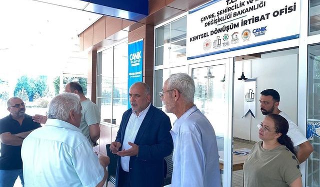 Başkan Sandıkçı: "Hemşehrilerimizi sağlam ve güvenli konutlarla buluşturacağız"