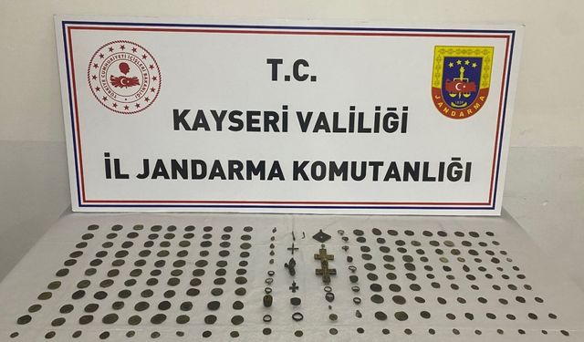 Jandarma tarihi eser kaçakçılarına geçit vermiyor