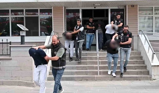 Kırıkkale’de uyuşturucu satıcılarına darbe: 3 şüpheli tutuklandı