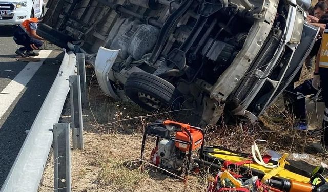 Aksaray’da Feci Kaza: Minibüs Şarampole Takla Attı, Sürücü Kurtarılamadı