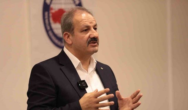 Sağlık-Sen Genel Başkanı Doğan: “Sağlık profesyonellerinin esnek çalışabilecekleri sistem kurgulanmalı, mevcut izinlerine ilave izinler verilmelidir”