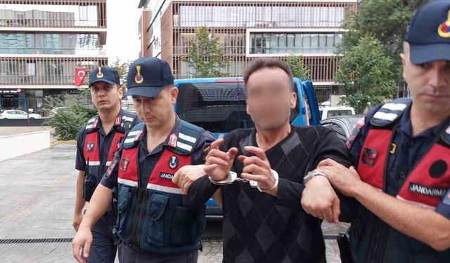 Samsun’da 15  yıl hapis cezasıyla 3 yıldır aranan şahıs 10 kilo kubar esrarla yakalandı