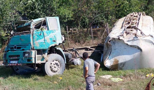 Samsun’da sulama tankeri şarampole yuvarlandı: 1 ağır yaralı