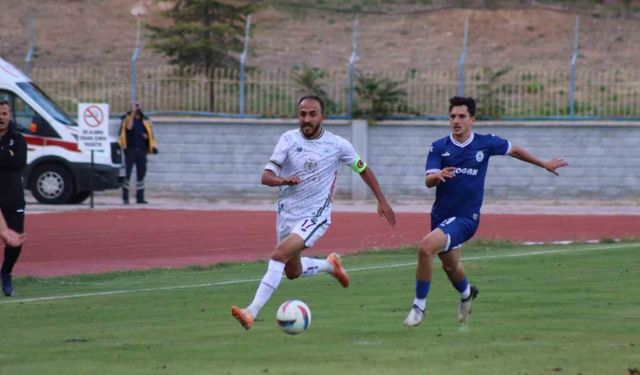 TFF 3. Lig: 1922 Konyaspor: 0 - Pazarspor: 0