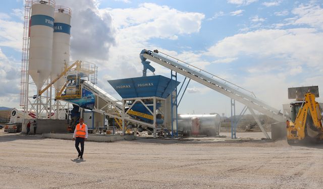 Sungurlu’nun yeni beton santrali hizmete girdi!