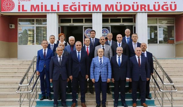 Çorum Valisi Zülkif Dağlı’dan Yeni Milli Eğitim Müdürü Cemil Çağlar’a Hayırlı Olsun Ziyareti!