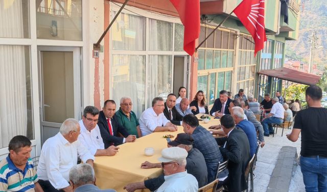 Oğuzlar’da CHP rüzgarı: Dinçer Solmaz ve partililer sahada