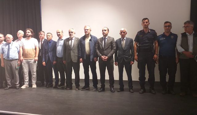 İskilip’te “Hazreti Peygamber ve Şahsiyet İnşası” konferansı düzenlendi