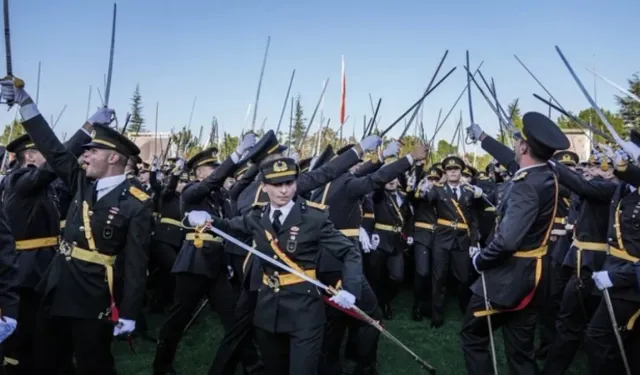 Harp Okulu Mezuniyet Töreni Sonrası Disiplin Soruşturması Başladı!