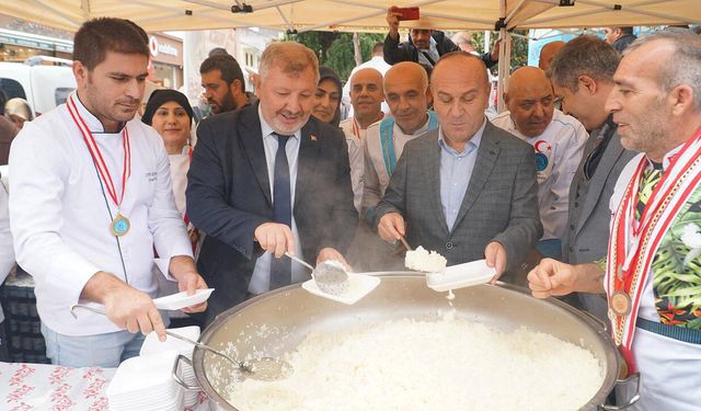 Osmancık pirinci, İstanbul'da "pilav günü" ile tanıtıldı