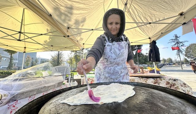 Düzce'de Konuralp Gazi Emek Pazarı açıldı