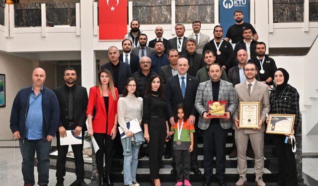 KTÜ Rektörü Prof. Dr. Çuvalcı, buluşçu akademisyenleri tebrik etti